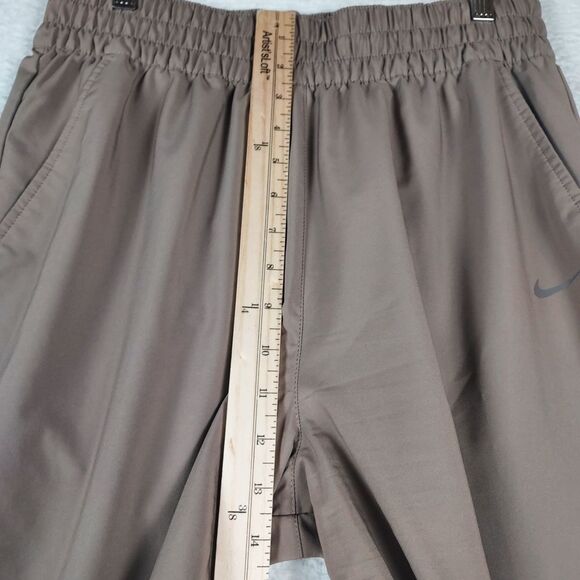 Nike One Dri-FIT Women’s Joggers M Taupe Brown Lightweight Training Pants - Picture 6 of 8